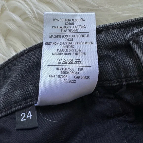 Hudson Gracie Cutoff Shorts - Picture 4 of 5